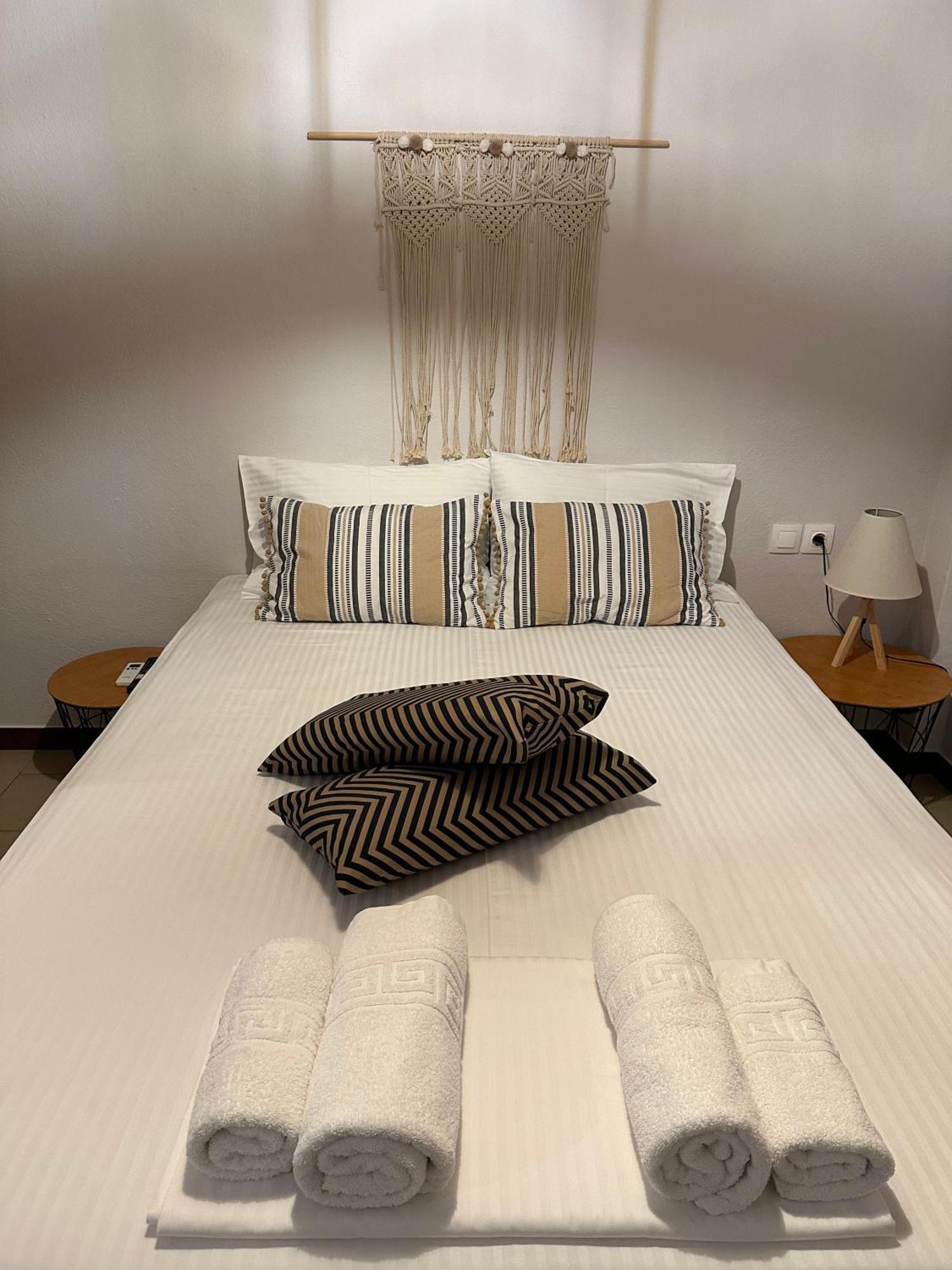 Amelia Beach Apartments Agios Ioannis  Esterno foto