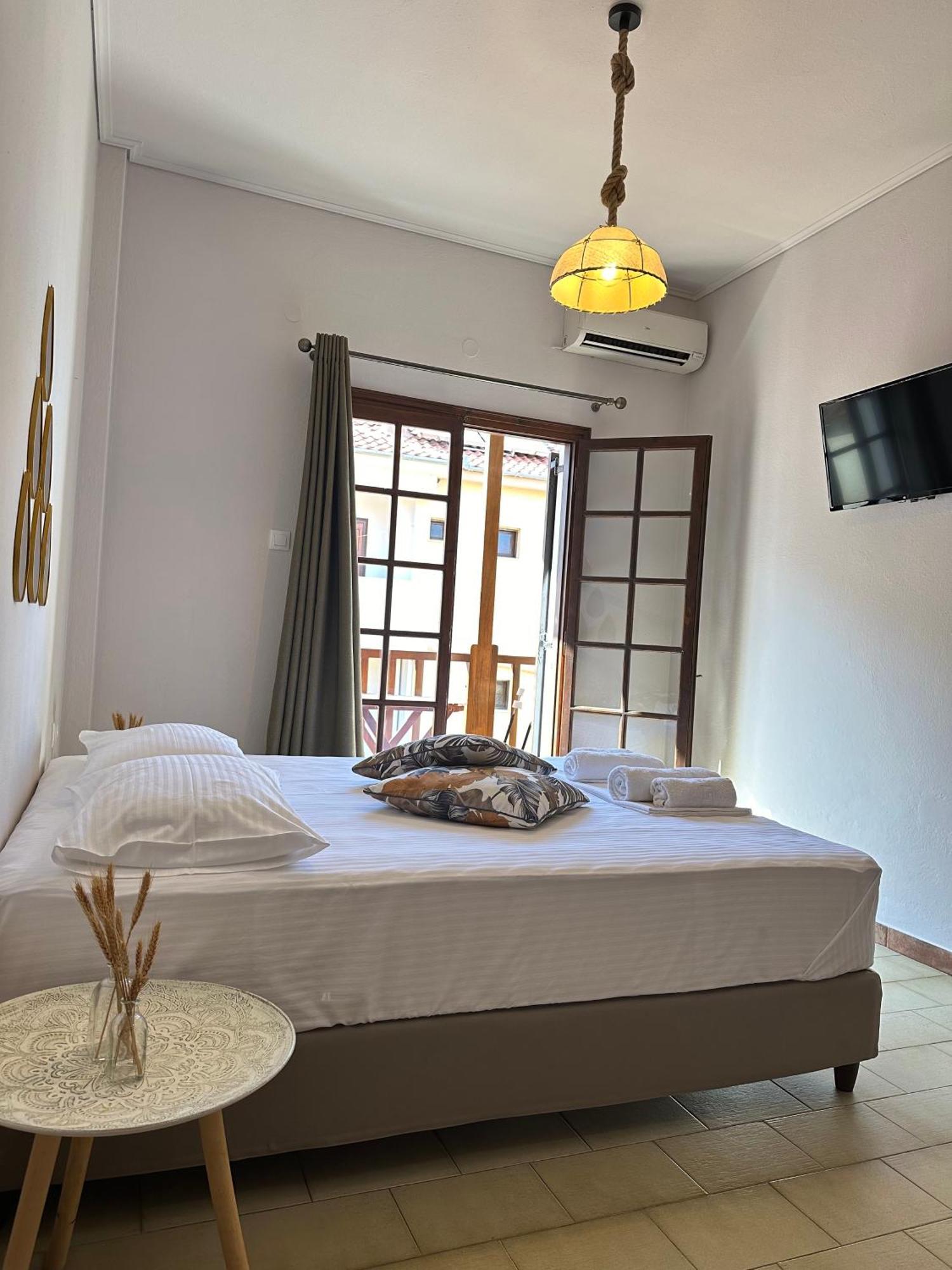 Amelia Beach Apartments Agios Ioannis  Esterno foto
