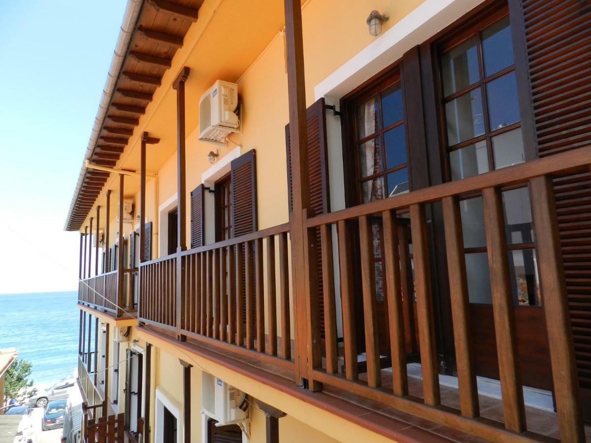 Amelia Beach Apartments Agios Ioannis  Esterno foto